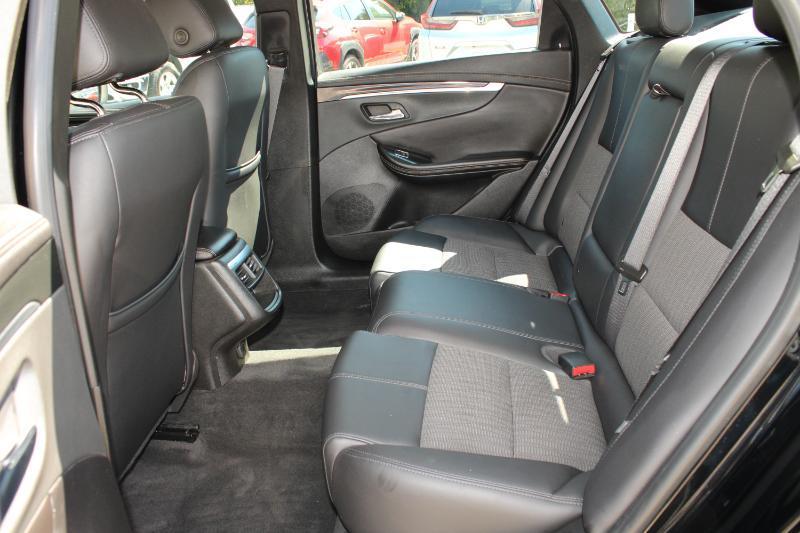 Chevrolet Impala 4dr Sdn LT w/1LT 2020