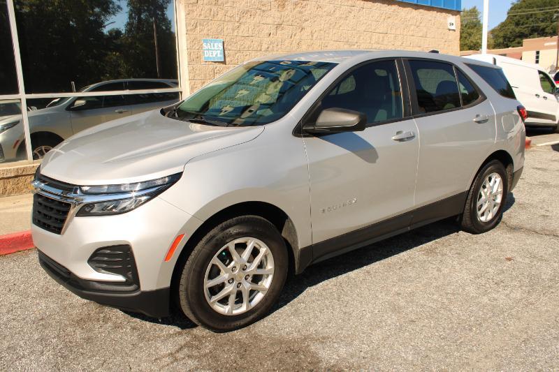 Chevrolet Equinox AWD 4dr LS w/1FL 2022