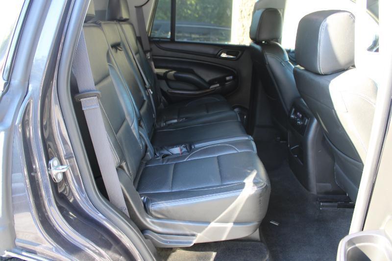 Chevrolet Tahoe photo 13