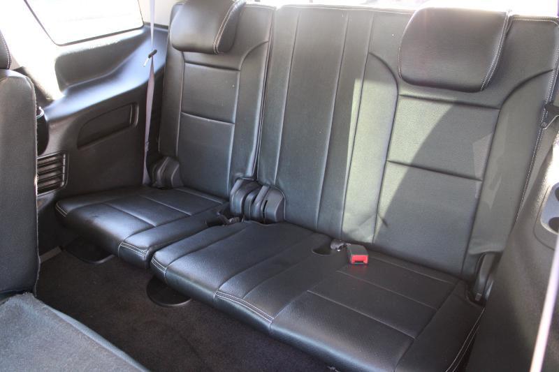 Chevrolet Tahoe photo 14
