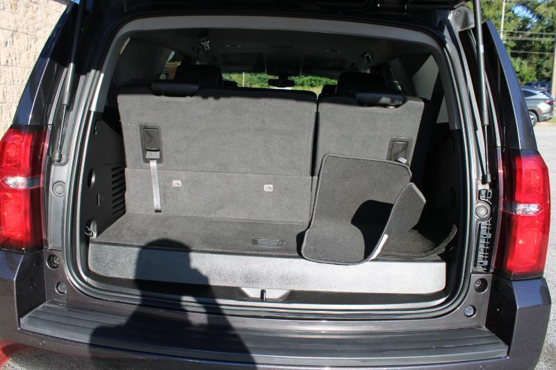 Chevrolet Tahoe photo 16