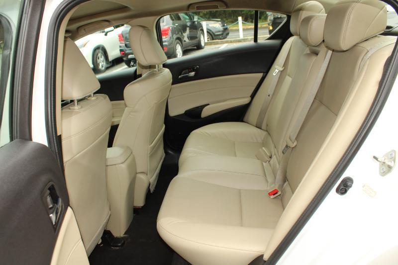 Acura ILX Sedan w/Technology Plus Pkg 2018
