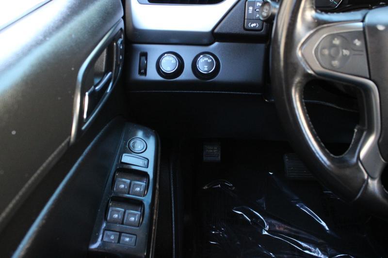 Chevrolet Tahoe photo 19