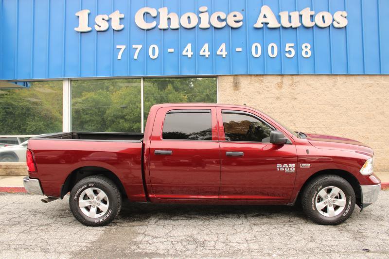 RAM 1500 Classic Tradesman 4x2 Crew Cab 5'7" Box 2022