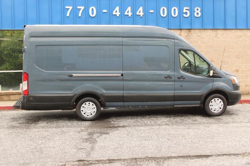 Ford Transit Van T-250 148" EL Hi Rf 9000 GVWR Sliding RH Dr 2019