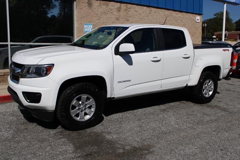 Chevrolet Colorado photo 3