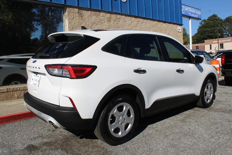 Ford Escape S FWD 2021