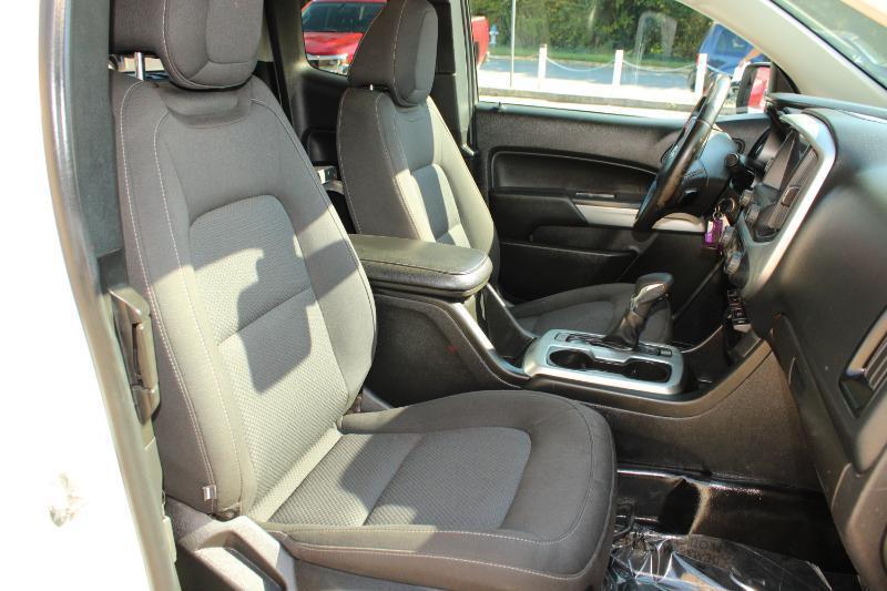 Chevrolet Colorado photo 14