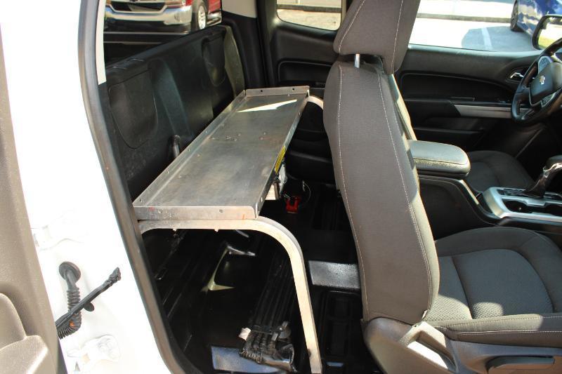 Chevrolet Colorado photo 15