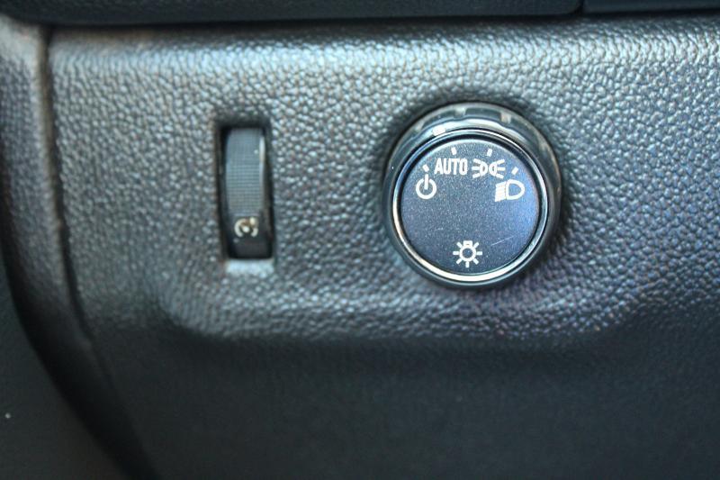 Chevrolet Colorado photo 21