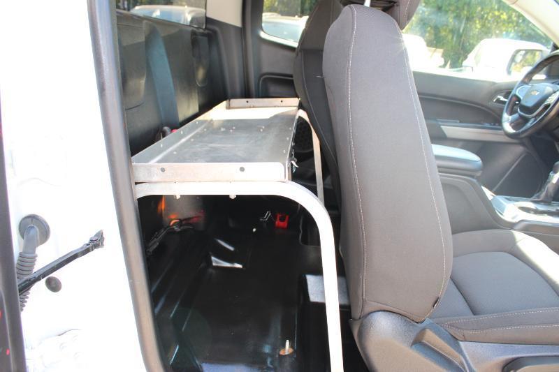 Chevrolet Colorado photo 11