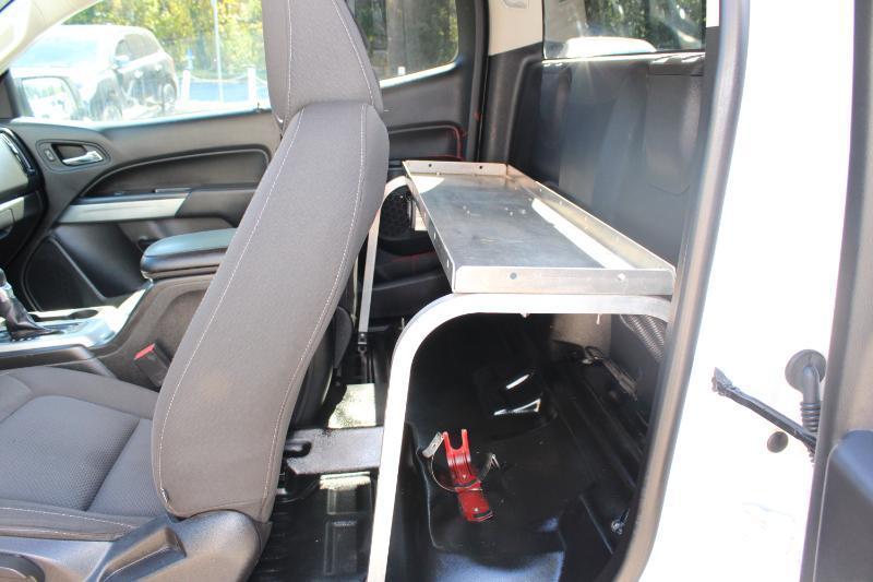 Chevrolet Colorado photo 12