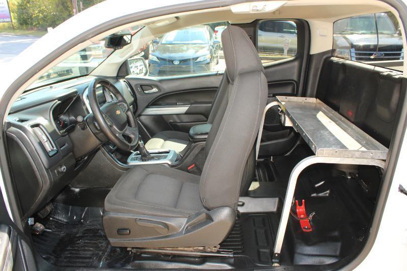 Chevrolet Colorado photo 14