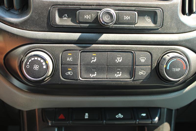 Chevrolet Colorado photo 17