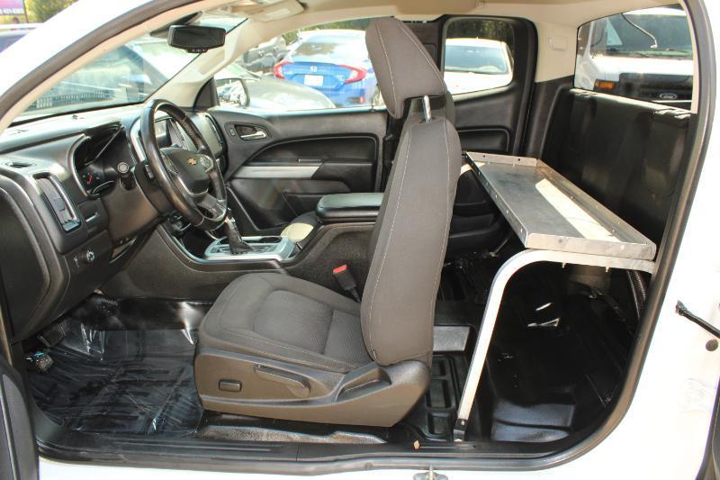 Chevrolet Colorado photo 13