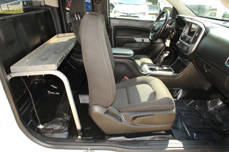 Chevrolet Colorado photo 15