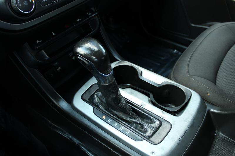Chevrolet Colorado photo 18