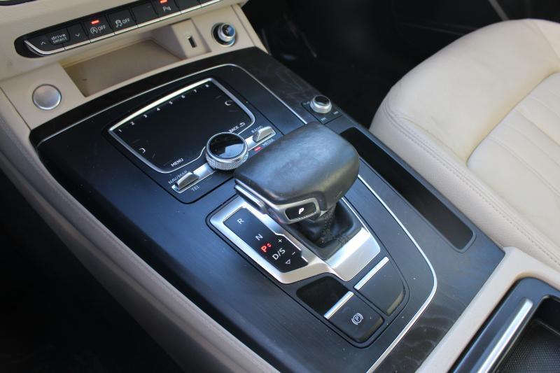Audi Q5 photo 18