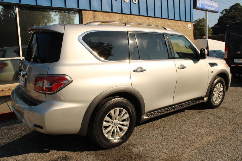 Nissan Armada 4x2 SV 2017