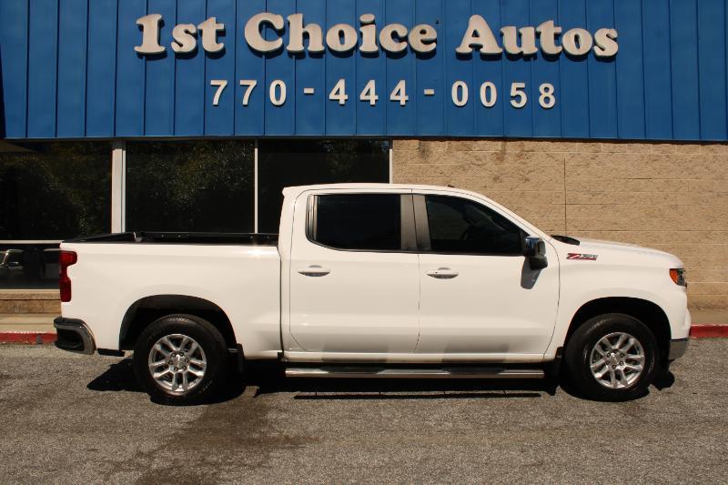 Chevrolet Silverado 1500 4WD Crew Cab 147" LT w/1LT 2023