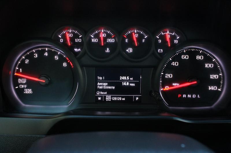Chevrolet Silverado 1500 4WD Crew Cab 147" Custom Trail Boss 2022