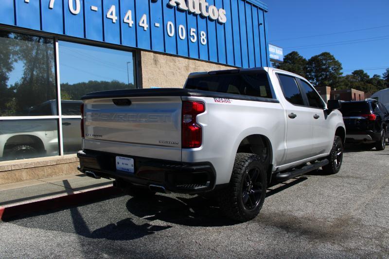 Chevrolet Silverado 1500 4WD Crew Cab 147" Custom Trail Boss 2022
