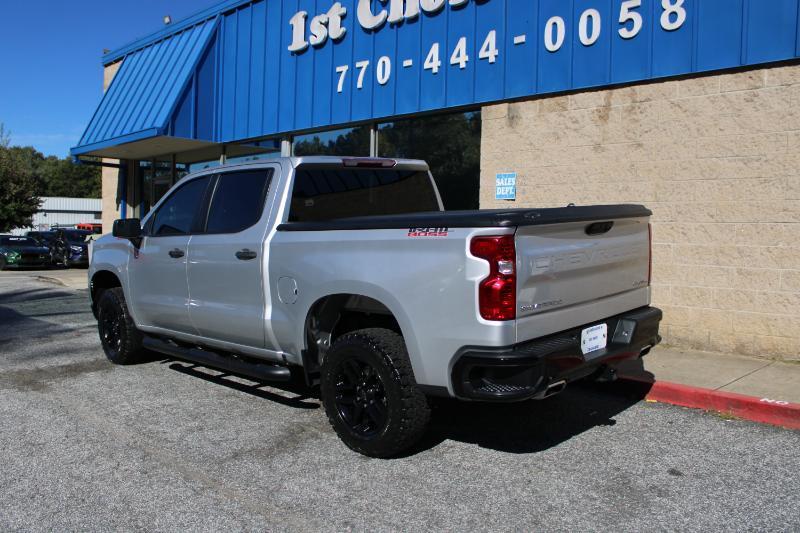 Chevrolet Silverado 1500 4WD Crew Cab 147" Custom Trail Boss 2022