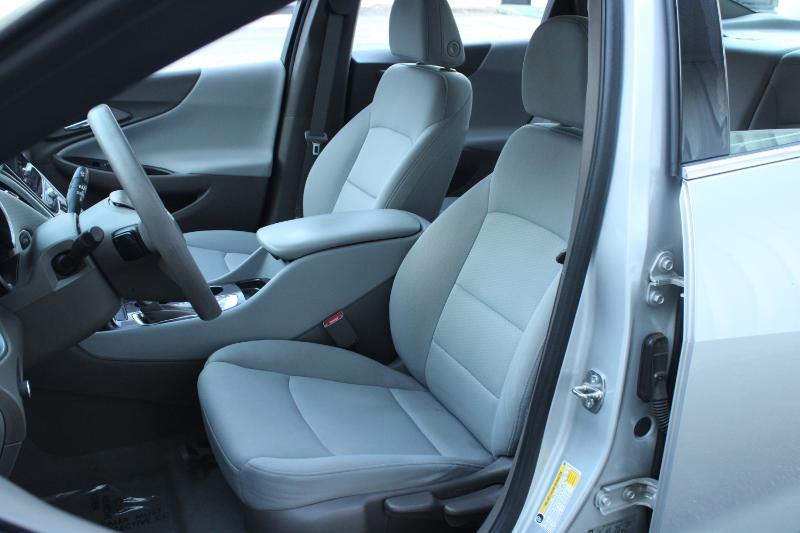 Chevrolet Malibu 4dr Sdn LS w/1LS 2019