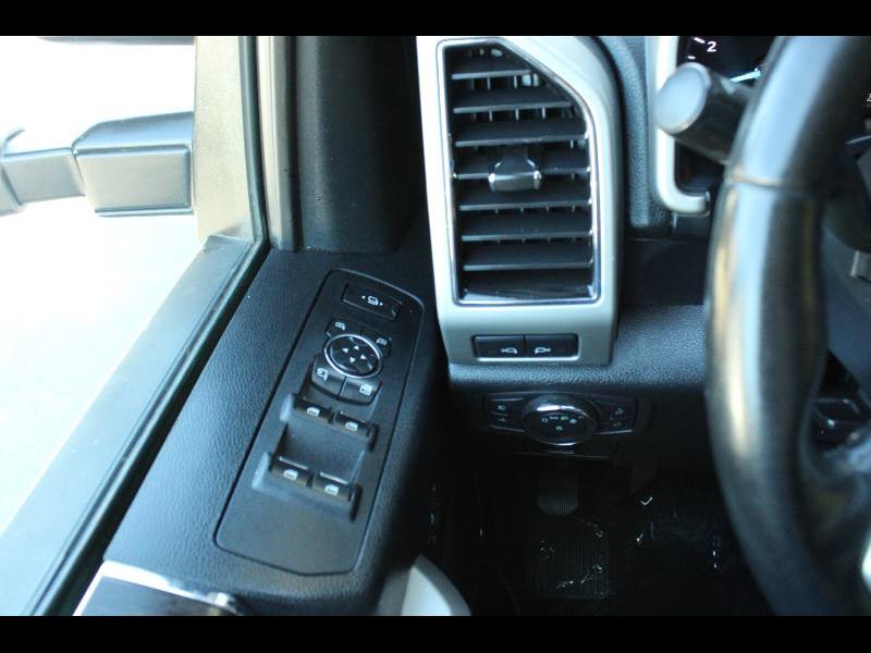 Ford Super Duty F-250 SRW Lariat 4WD Crew Cab 8' Box 2020