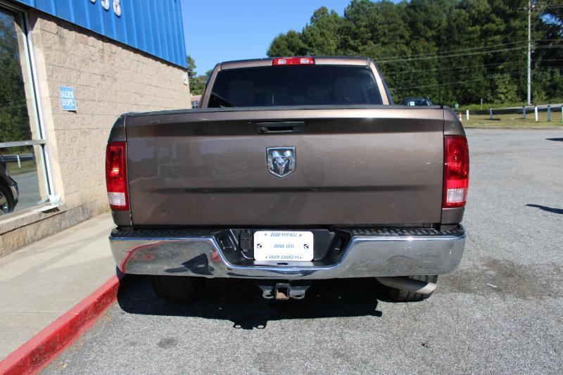 RAM 1500 Classic Tradesman 4x2 Crew Cab 5'7" Box 2019