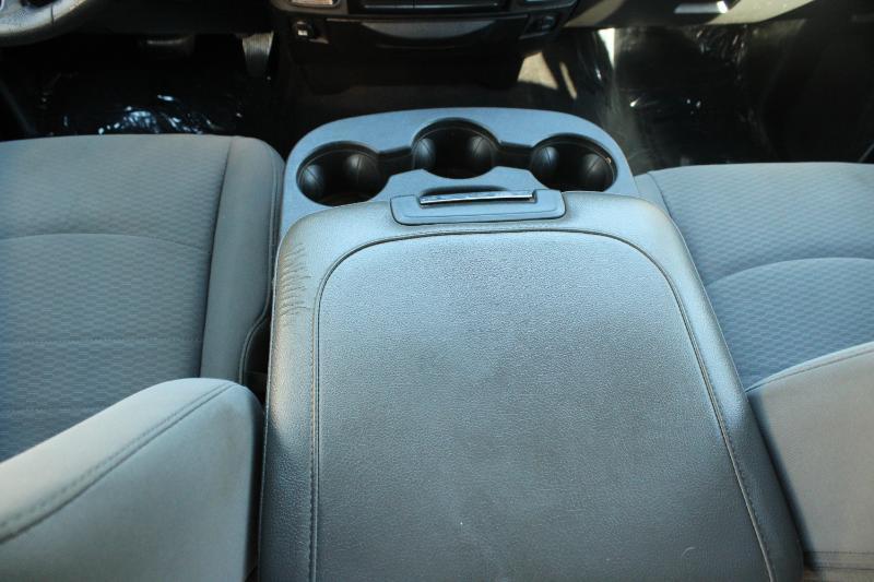 RAM 1500 Classic Tradesman 4x2 Crew Cab 5'7" Box 2019