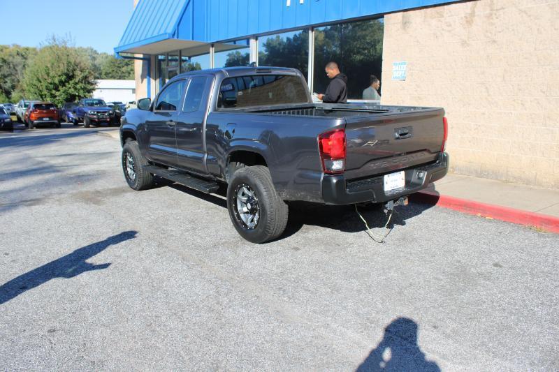Toyota Tacoma SR Access Cab 6' Bed I4 4x2 AT (Natl) 2018