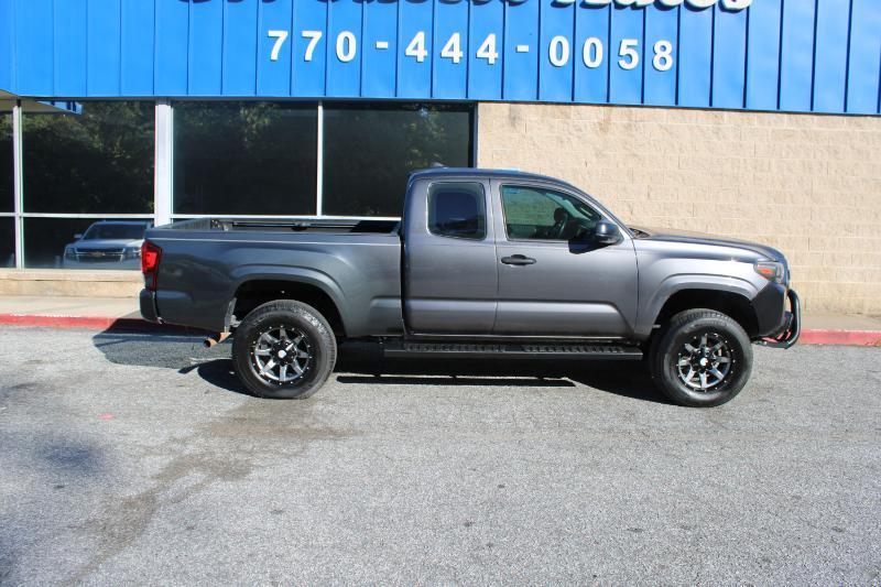 Toyota Tacoma SR Access Cab 6' Bed I4 4x2 AT (Natl) 2018