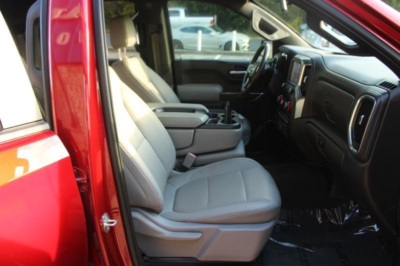 Chevrolet Silverado photo 10