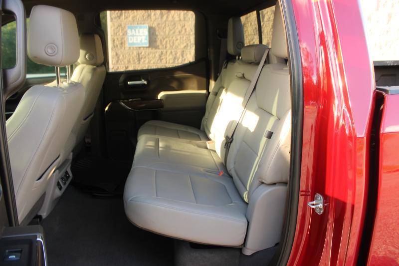 Chevrolet Silverado photo 12