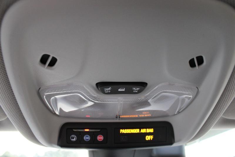 Chevrolet Bolt EUV photo 19