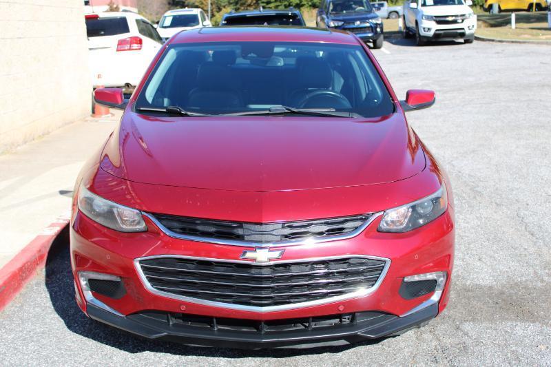 Chevrolet Malibu photo 2