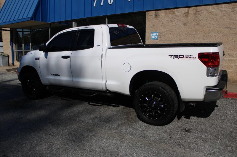 Toyota Tundra 4WD Truck Double Cab 5.7L FFV V8 6-Spd AT (Natl) 2013