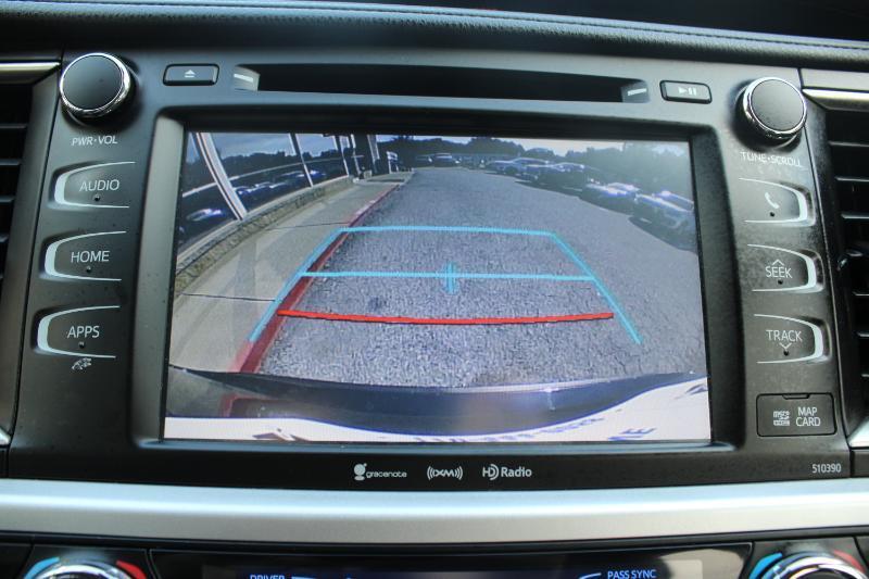 Toyota Highlander XLE V6 FWD (Natl) 2019