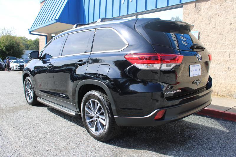 Toyota Highlander XLE V6 FWD (Natl) 2019