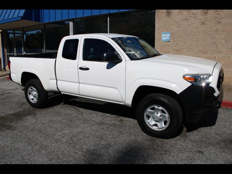 Toyota Tacoma SR Access Cab 6' Bed I4 4x2 AT (Natl) 2017