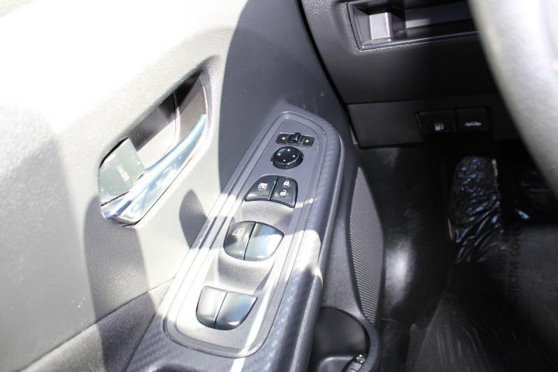 Nissan Versa SV CVT 2021
