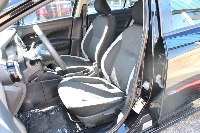 Nissan Versa SV CVT 2021