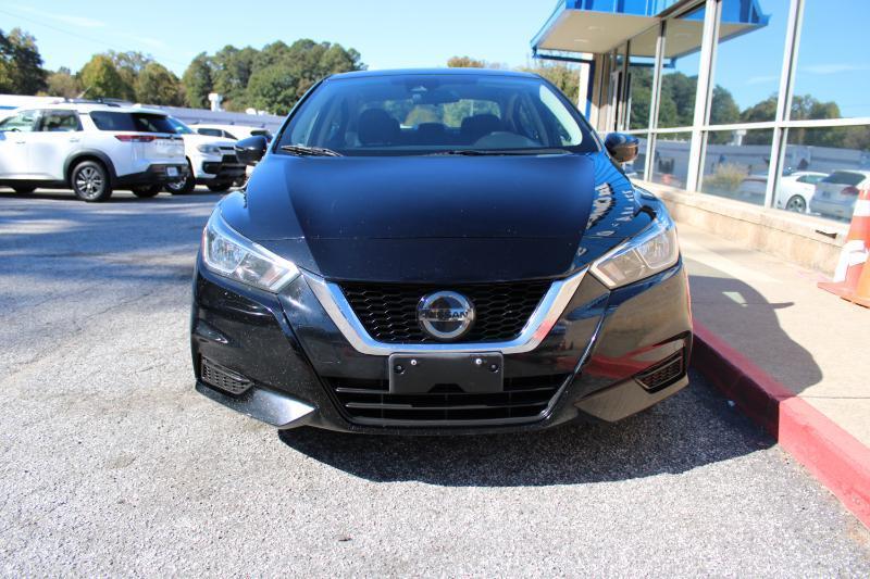 Nissan Versa SV CVT 2021