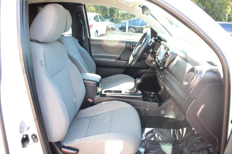 Toyota Tacoma 2WD SR5 Access Cab 6' Bed I4 AT (Natl) 2020