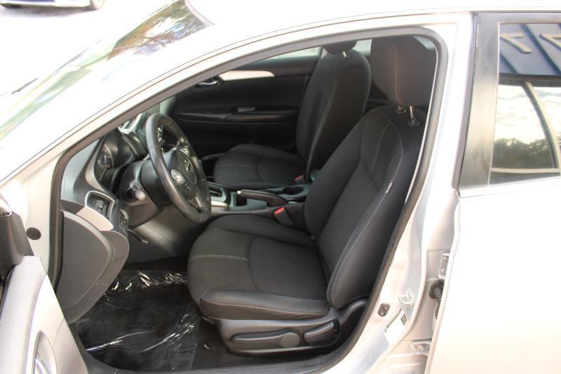 Nissan Sentra S CVT 2018