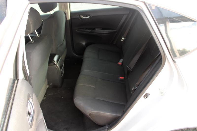 Nissan Sentra S CVT 2018