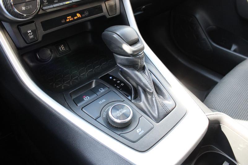 Toyota RAV4 Hybrid LE AWD (Natl) 2024