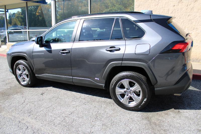 Toyota RAV4 Hybrid LE AWD (Natl) 2024