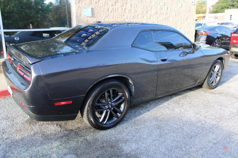Dodge Challenger SXT AWD 2019